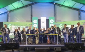 Cerimonia-de-abertura-da-feira-contou-com-a-presenca-de-autoridades-e-grandes-nomes-do-setor-Credito-WTF-Estudio