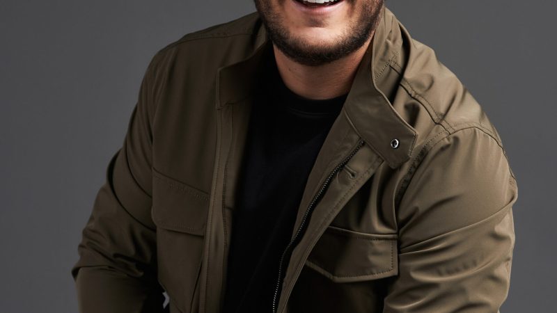 Criador-de-conteudo-e-empresario-Neto-Costa-do-perfil-Do-Chef-a-Mesa-e-o-idealizador-do-premio-Comer-Bem-Ribeirao